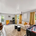 Newly Built 4Bd | Cozy Stay W/ Movie & Games